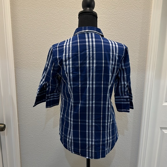 Top - Picture 3 of 4